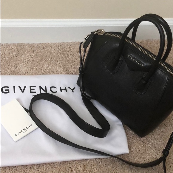 Givenchy Handbags - Givenchy Mini Antigona Bag